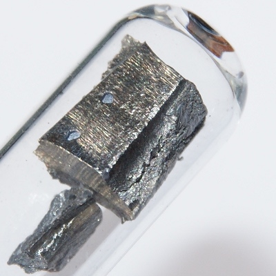 Photo of the element: Neodymium (Nd)