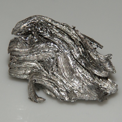 Photo of the element: Holmium (Ho)